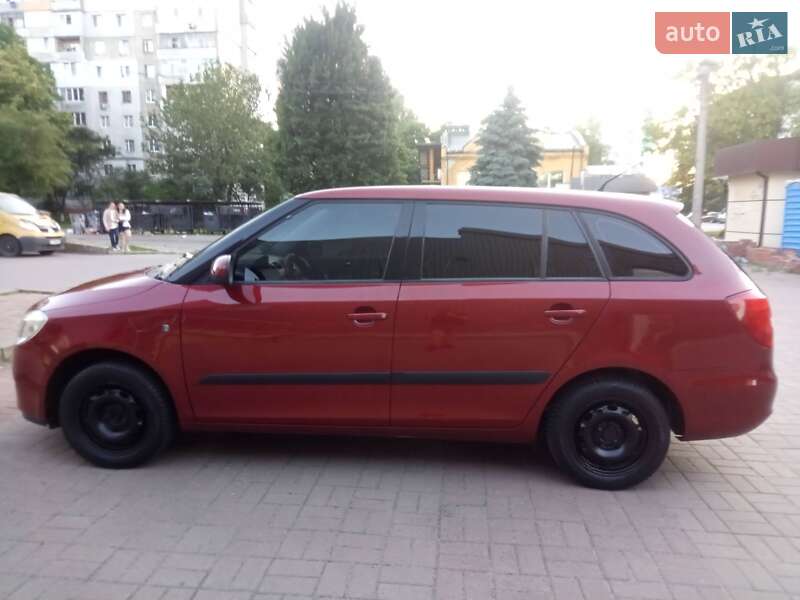 Универсал Skoda Fabia 2008 в Ивано-Франковске