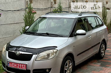 Универсал Skoda Fabia 2009 в Днепре