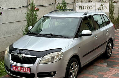 Универсал Skoda Fabia 2009 в Днепре