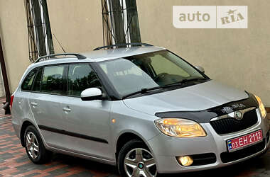 Универсал Skoda Fabia 2009 в Днепре