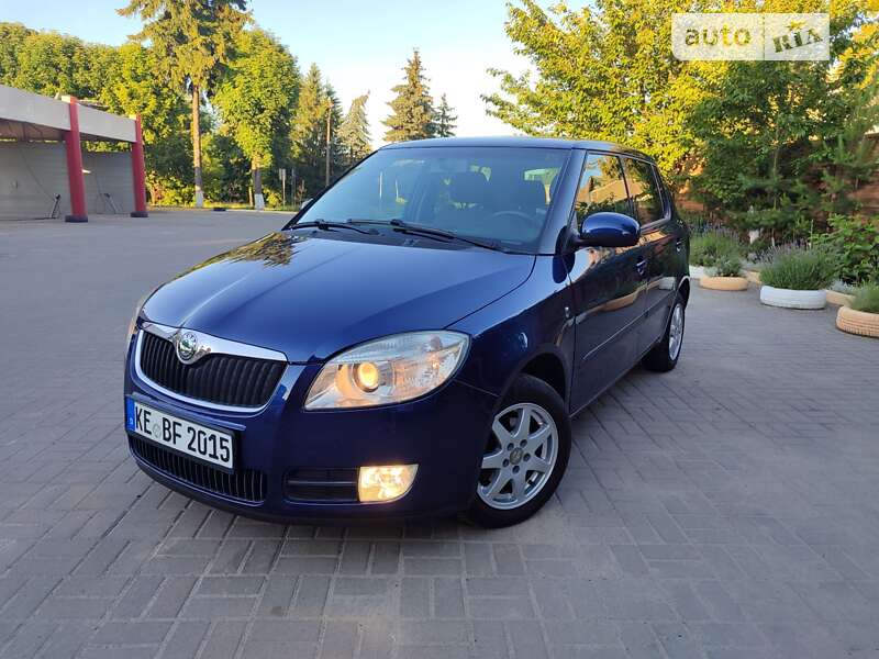 Хэтчбек Skoda Fabia 2009 в Дубно