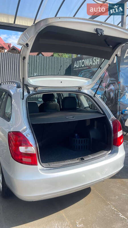 Універсал Skoda Fabia 2010 в Самборі