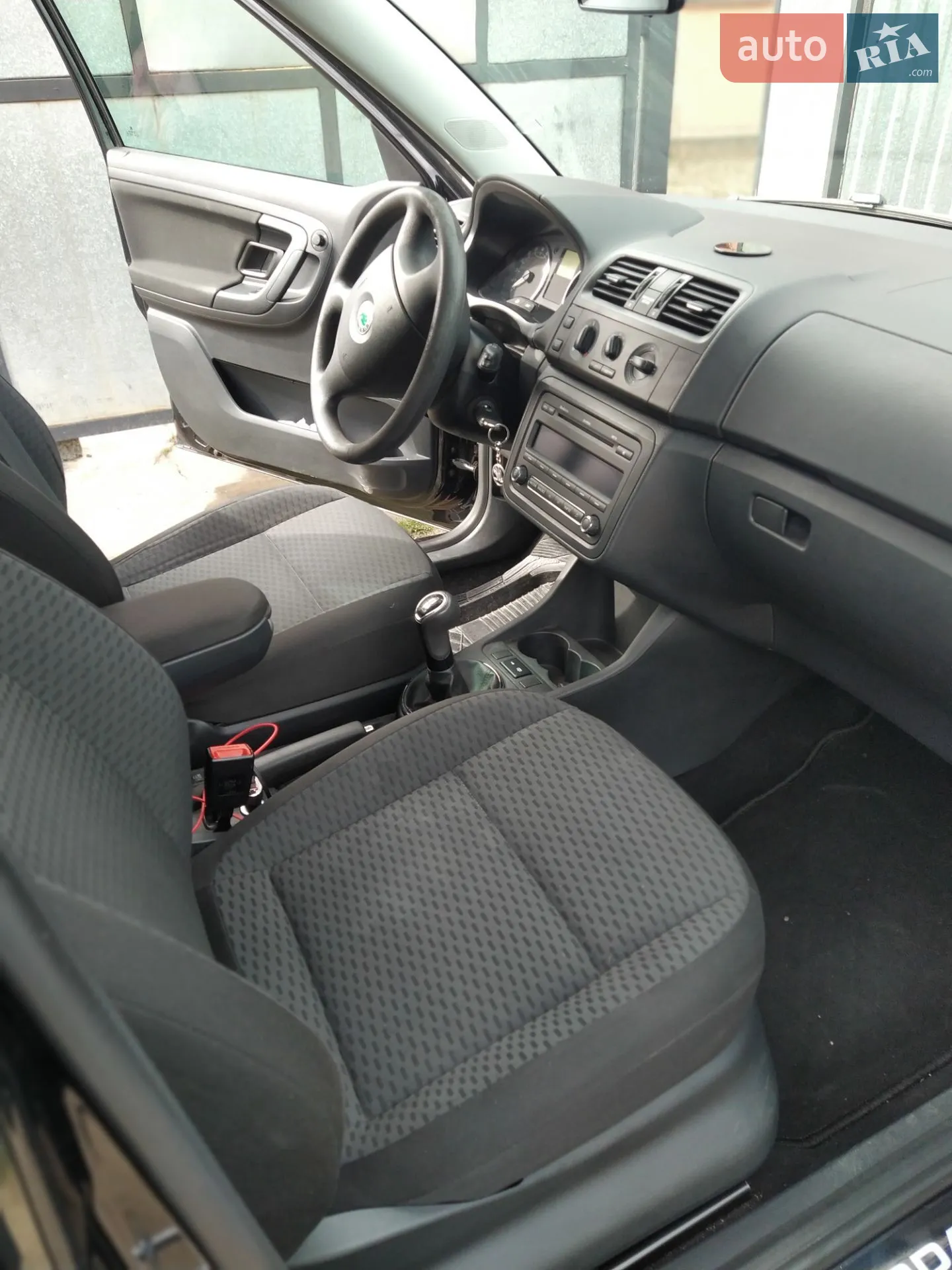 2011 Skoda Fabia - мініатюра 10