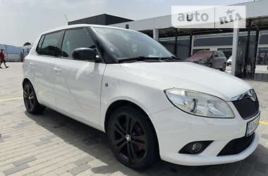 Хетчбек Skoda Fabia 2010 в Хусті