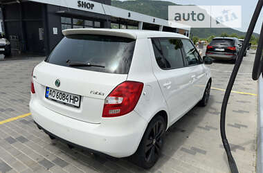 Хетчбек Skoda Fabia 2010 в Хусті