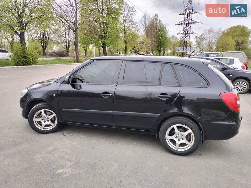 Skoda Fabia 2010