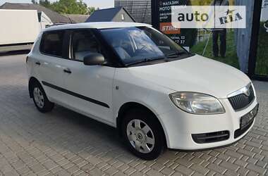 Хетчбек Skoda Fabia 2008 в Первомайську