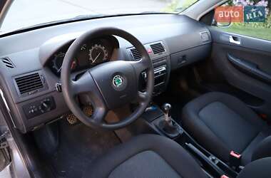 Хетчбек Skoda Fabia 2007 в 