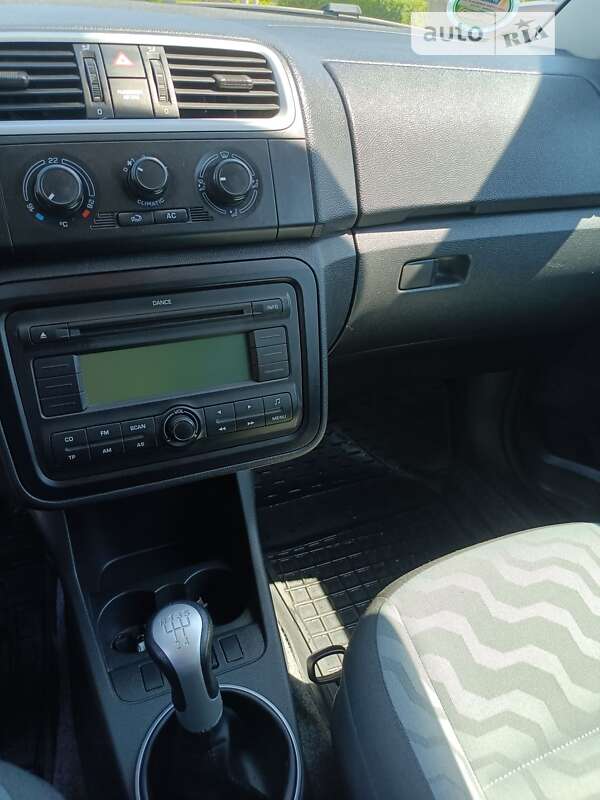 Універсал Skoda Fabia 2009 в Івано-Франківську фото 34 Універсал Skoda Fabia 2009 в Івано-Франківську