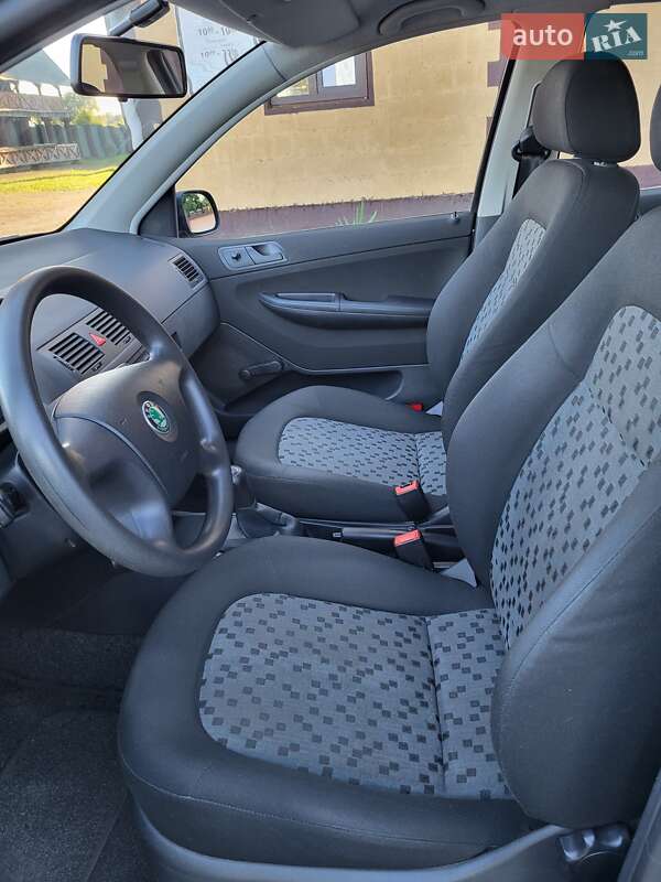 Хетчбек Skoda Fabia 2006 в Чернівцях фото 39 Хетчбек Skoda Fabia 2006 в Чернівцях