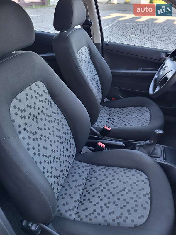 Хетчбек Skoda Fabia 2006 в Чернівцях фото 41 Хетчбек Skoda Fabia 2006 в Чернівцях