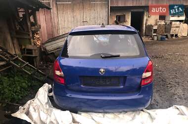 Хэтчбек Skoda Fabia 2009 в 