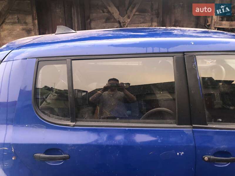 Хэтчбек Skoda Fabia 2009 в Золочеве