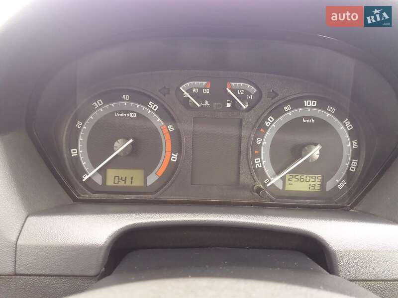Универсал Skoda Fabia 2006 в Одессе