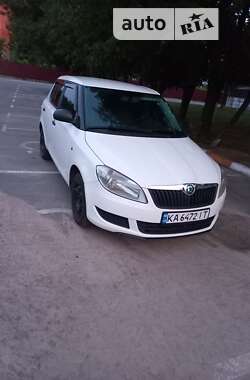 Хэтчбек Skoda Fabia 2011 в Василькове