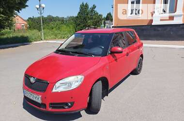 Хэтчбек Skoda Fabia 2008 в Хмельнике