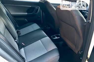 Хэтчбек Skoda Fabia 2009 в 