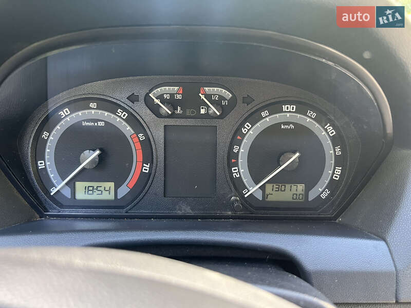 Хэтчбек Skoda Fabia 2005 в Харькове