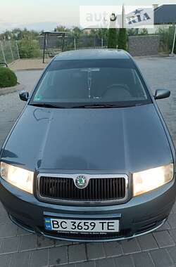 Хэтчбек Skoda Fabia 2005 в Старом Самборе