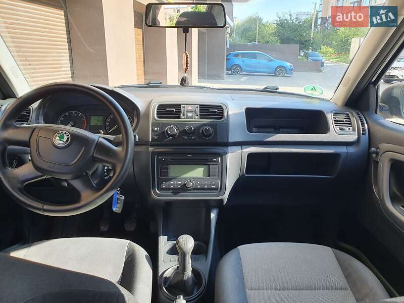 Хэтчбек Skoda Fabia 2009 в Хмельницком