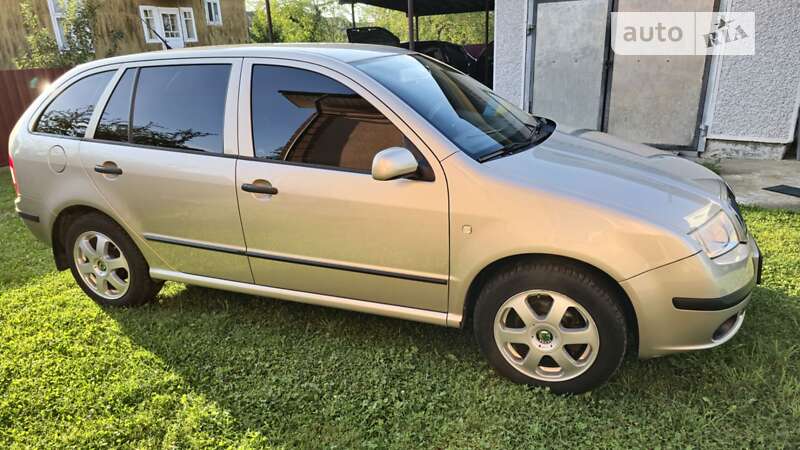 Универсал Skoda Fabia 2006 в Калуше