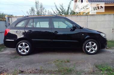 Універсал Skoda Fabia 2010 в Радомишлі