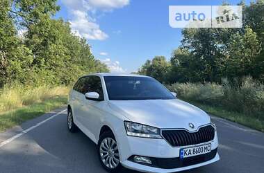 Универсал Skoda Fabia 2019 в Виннице