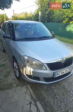 Skoda Fabia 2011 Skoda Fabia 2011