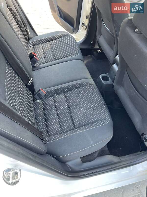 Універсал Skoda Fabia 2011 в Косові