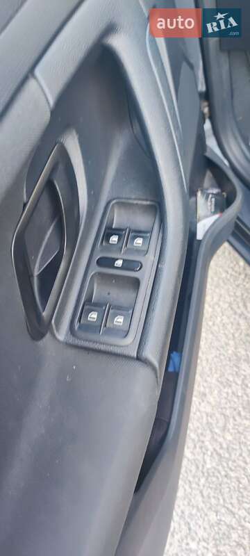 Универсал Skoda Fabia 2011 в Днепре