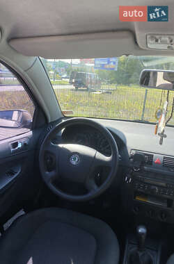 Универсал Skoda Fabia 2004 в 
