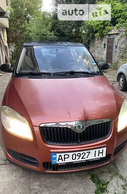 Хетчбек Skoda Fabia 2008 в Запоріжжі