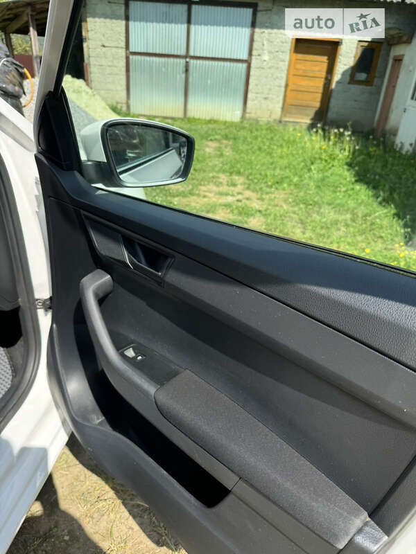 Хетчбек Skoda Fabia 2017 в Ужгороді фото 8 Хетчбек Skoda Fabia 2017 в Ужгороді