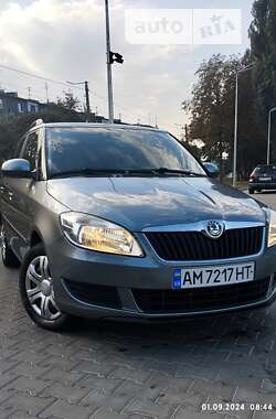 Універсал Skoda Fabia 2012 в Житомирі