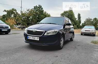 Хетчбек Skoda Fabia 2010 в Києві