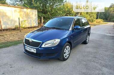 Универсал Skoda Fabia 2010 в Каменском