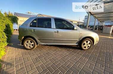 Хетчбек Skoda Fabia 2002 в Києві