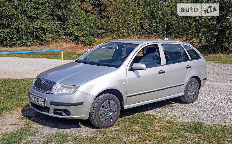 Універсал Skoda Fabia 2004 в Вінниці