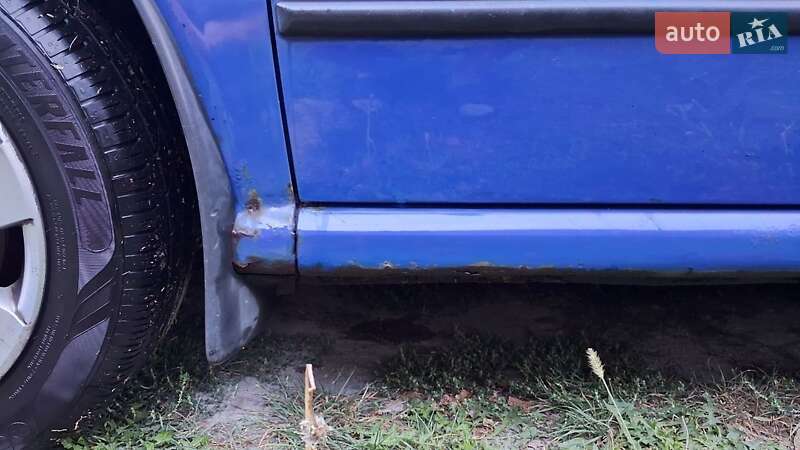 Хэтчбек Skoda Fabia 2003 в Луцке