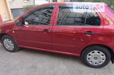 Хетчбек Skoda Fabia 2006 в Харкові