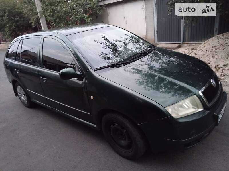 Універсал Skoda Fabia 2003 в Черкасах