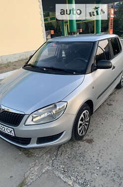 Хетчбек Skoda Fabia 2011 в Кам'янець-Подільському