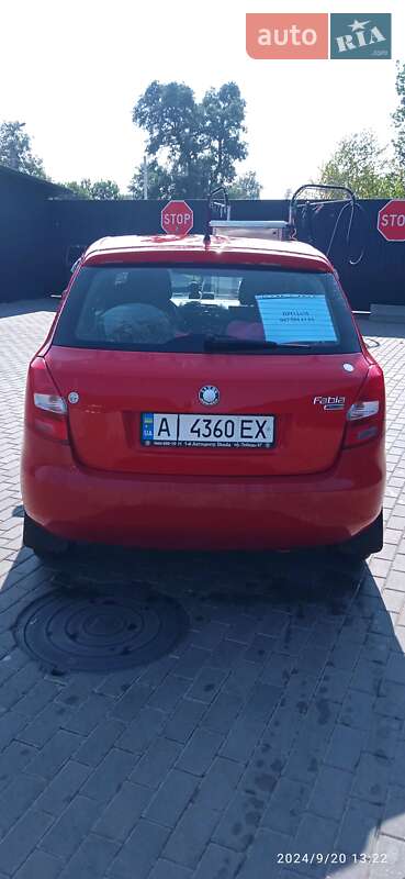 Хэтчбек Skoda Fabia 2007 в Киеве