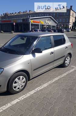 Хетчбек Skoda Fabia 2011 в Дубні