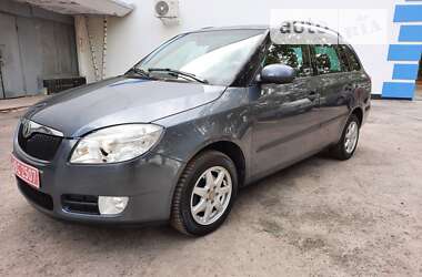 Хэтчбек Skoda Fabia 2008 в Полтаве