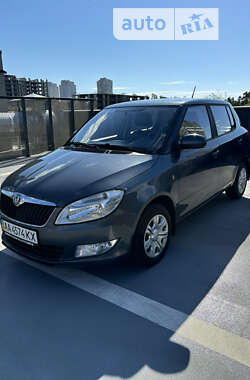 Хетчбек Skoda Fabia 2011 в Києві