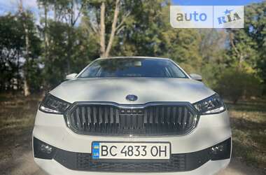 Хэтчбек Skoda Fabia 2022 в Киеве