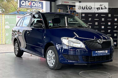 Универсал Skoda Fabia 2013 в Нововолынске