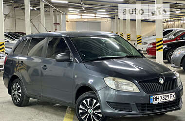 Skoda Fabia 2011