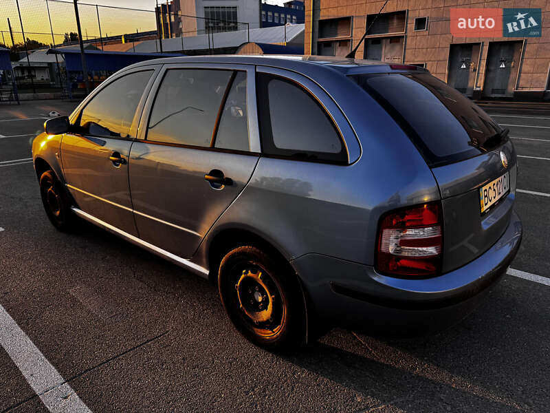 Универсал Skoda Fabia 2007 в Киеве
